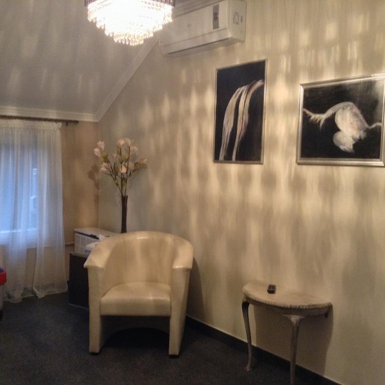 Lika Panzio Gyula Hotel Luaran gambar